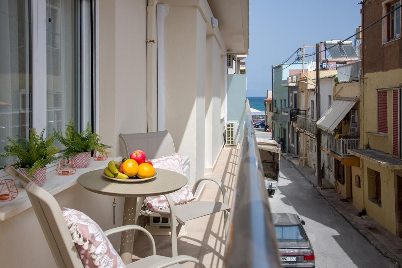 Center Manolia Dream 3 Bedroom Apartment 100M Away From The Beach Chania  ภายนอก รูปภาพ