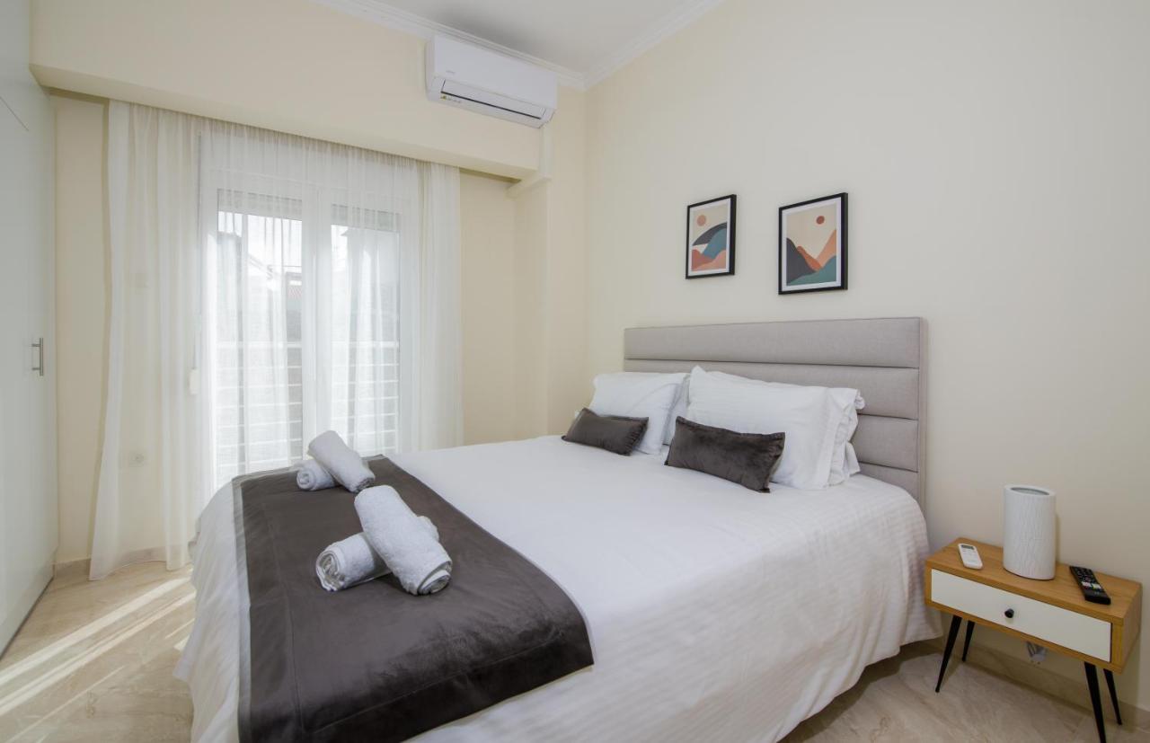Center Manolia Dream 3 Bedroom Apartment 100M Away From The Beach Chania  ภายนอก รูปภาพ