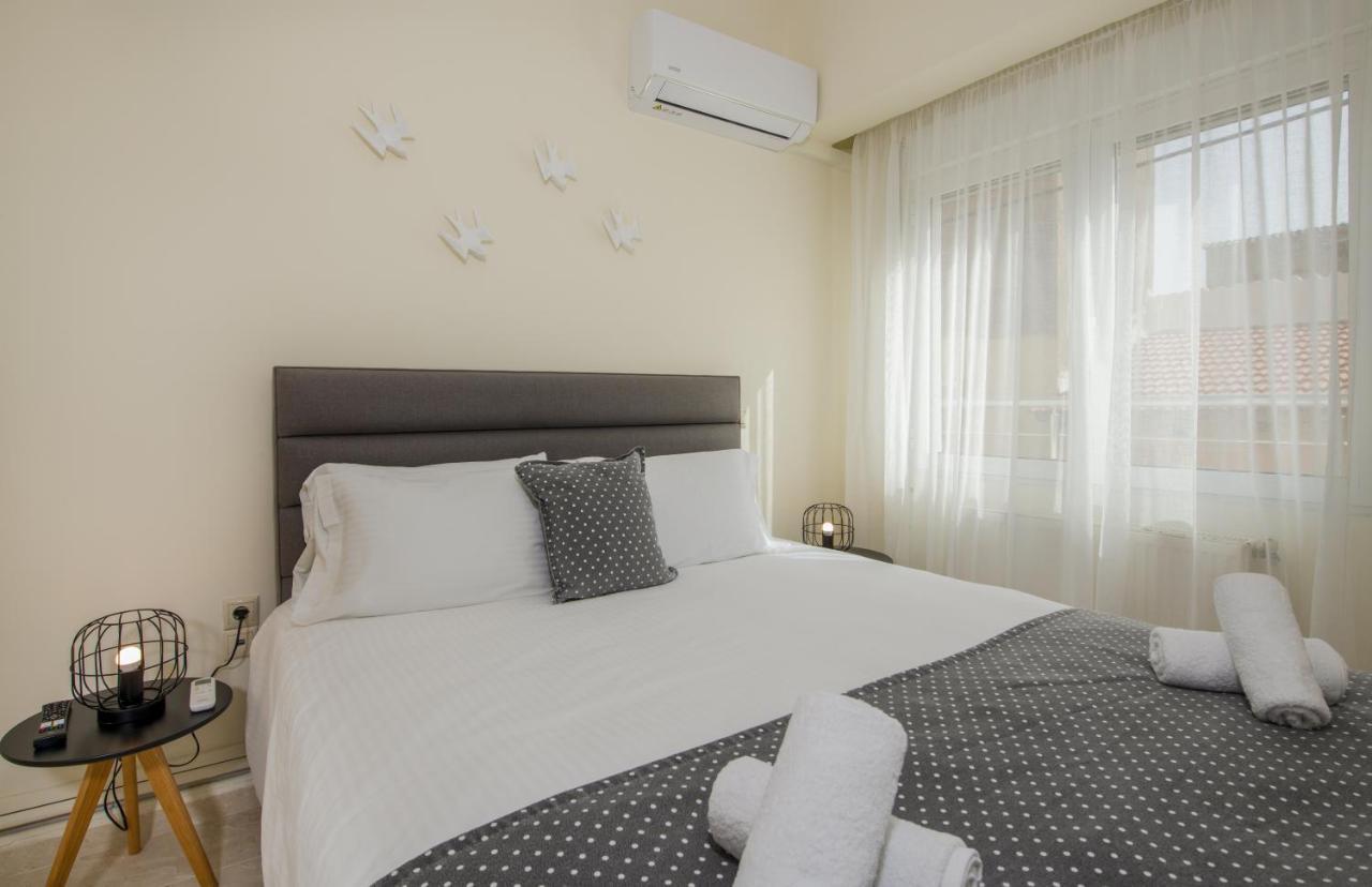 Center Manolia Dream 3 Bedroom Apartment 100M Away From The Beach Chania  ภายนอก รูปภาพ